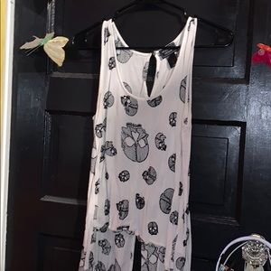 Black and white skull tank top